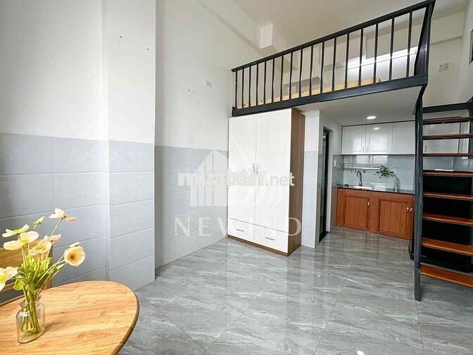 Cho thuê căn hộ studio có gác lửng nội thất cơ bản