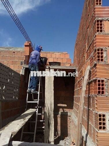 Nhà Vsip2 đang xây dựng tháng góp 8-9tr  