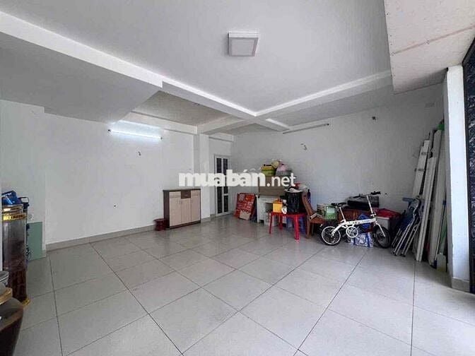 TRỐNG LẠI MẶT BẰNG KINH DOANH NGAY TÂN HƯƠNG