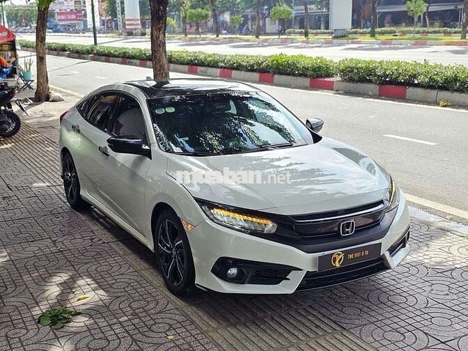 Honda Civic 1.5L Turbo 2017 Trắng Tự động