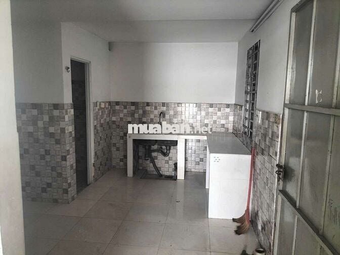  💥💥 giảm sốc 300t từ 2,82ty còn 2,47ty. phải rất rất nhanh mới kịp ạ 