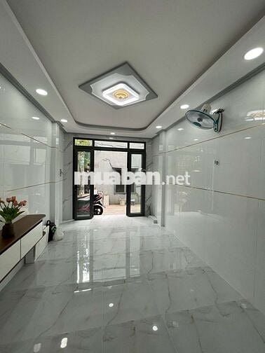 BÁN NHÀ BÌNH TÂN KINH DƯƠNG VƯƠNG XE HƠI ĐỔ CỬA 2 TẦNG XÂY MỚI