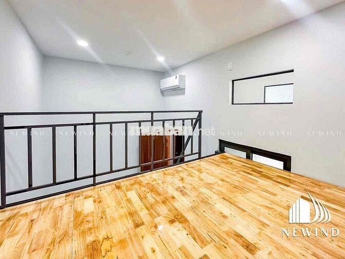 Phòng gác lửng cao sạch đẹp ngay chợ kế bên KCX, UFM tiện về Q4, Q1