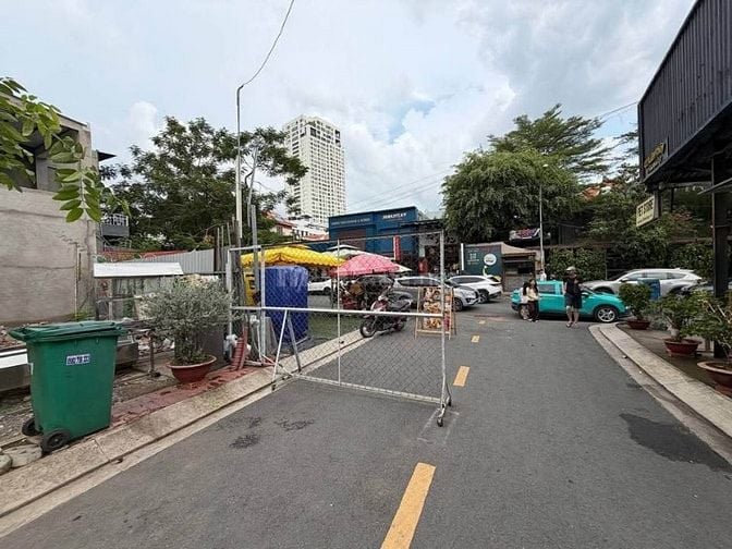Cho thuê mặt tiền đường Xuân Thủy, 150m2,160 triệu/tháng, Quận 2