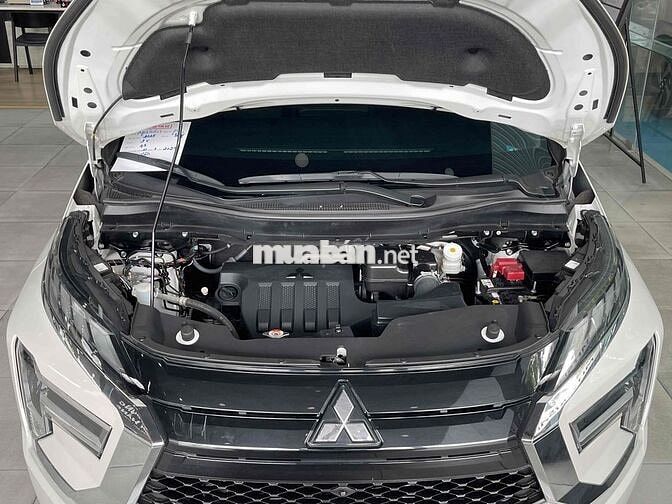 Mitsubishi Xpander 7 chỗ Trắng 31028 km