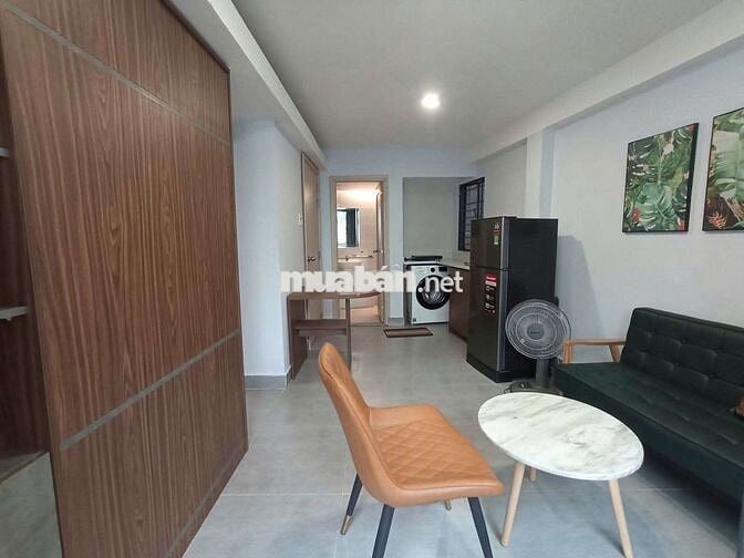 Căn Hộ 1PN 45m2 Ban Công Máy Giặt Riêng Ngay Gần Chợ Bà Chiểu Giáp Q1