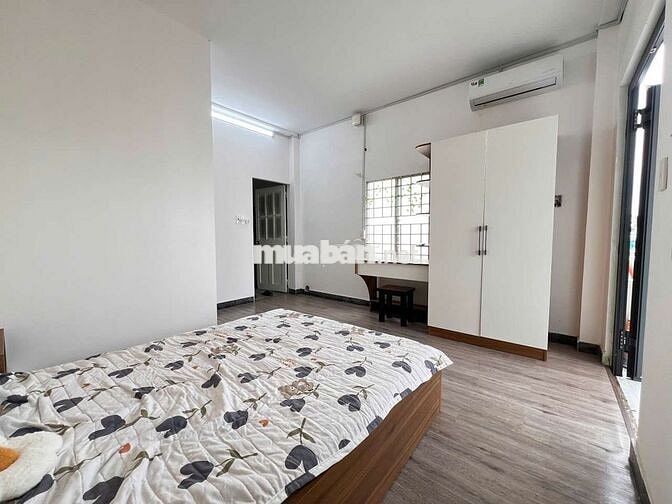 CĂN HỘ BAN CÔNG TÁCH BẾP CỰC CHILL FULL NỘI THẤT GIÁP QUẬN PHÚ NHUẬN