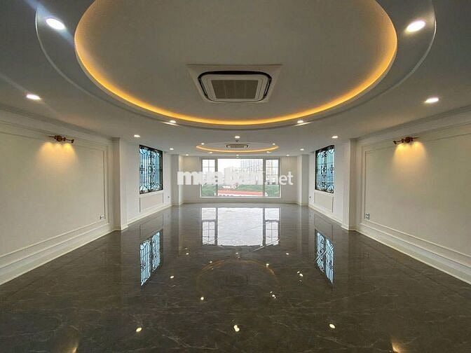 Chính chủ cho thuê toà nhà văn phòng 10 tầng
