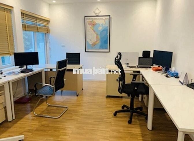 Nhà Mp Nguyễn Xuân Nham - Nguyễn Chánh, 90Mx 4 Tầng -  Giá 50 triệu/th