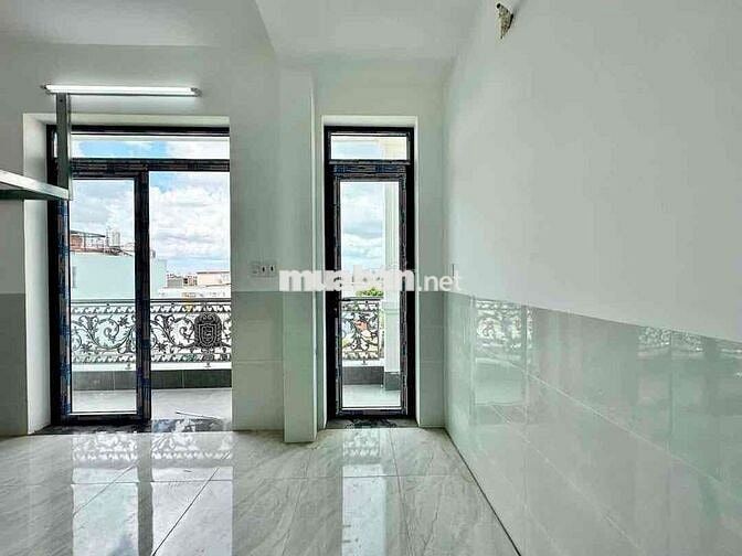 Khai Trương Căn Hộ Duplex- Có Thang Máy Qua VLU 5p