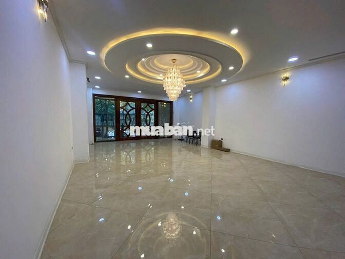 Chính chủ cho thuê toà nhà văn phòng 10 tầng