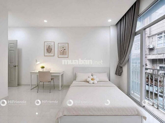 Hệ Thống Căn Hộ Ban Công Cửa Sổ Thoáng Mát, Gần Ngã Tư Hàng Xanh