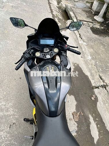 Yamaha R15 V3 2019 Xám Vàng