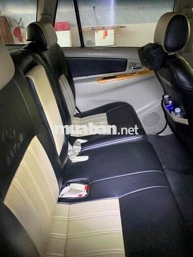 Toyota Innova 2009 Số sàn Bạc 7 chỗ