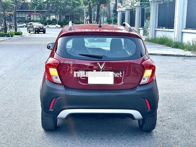 VinFast Fadil 2021 1.4 Base Tự động bao zin ,chêch