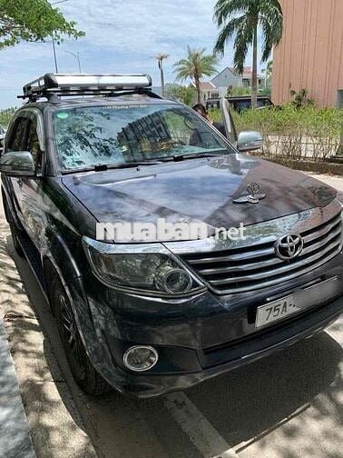 Toyota Fortuner 2013 Xám 7 chỗ Xăng Tự động