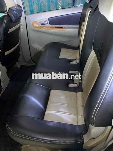 Toyota Innova 2009 Số sàn Bạc 7 chỗ