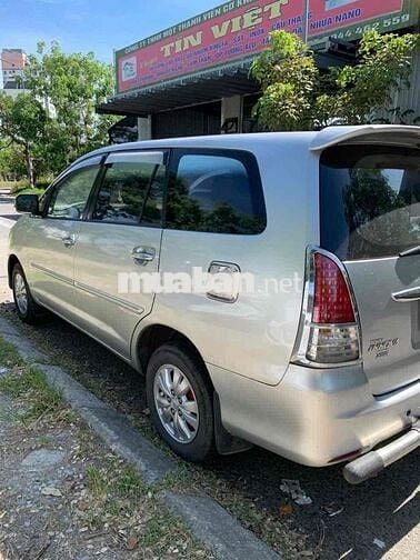 Toyota Innova 2009 Số sàn Bạc 7 chỗ