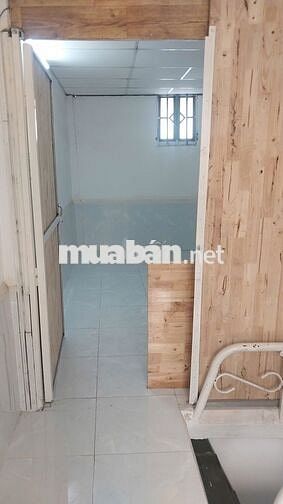 Cho thuê nhà hẻm xe hơi đường Bình Lợi, 1 trệt 1 gác lửng, 42m²