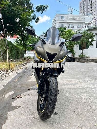 Yamaha R15 V3 2019 Xám Vàng