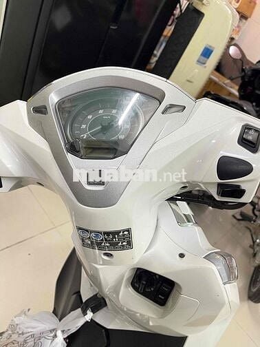 Honda Lead 4val 2022 Trắng 17.000km