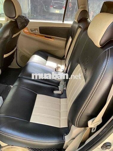 Toyota Innova 2009 Số sàn Bạc 7 chỗ