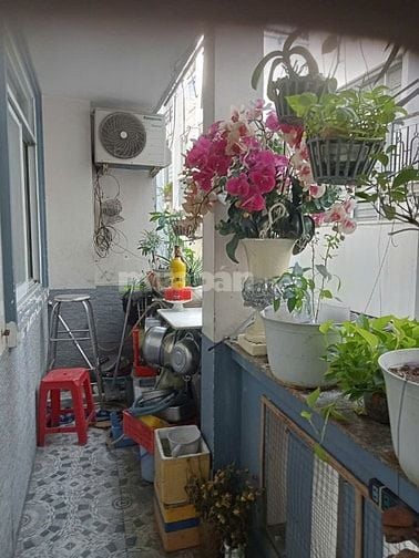 Chính chủ bán nhà 702/45/41Điện Biên Phủ, Quận 10, trệt, 3 lầu sổ hồng