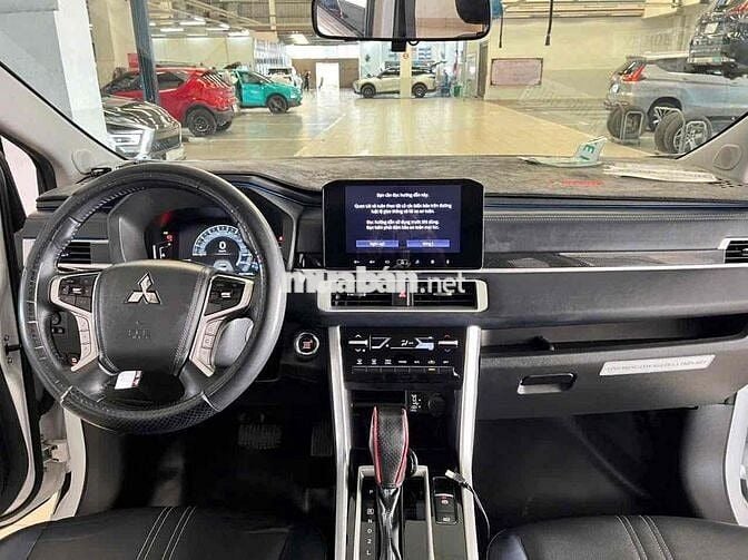Mitsubishi Xpander Cross 2024 Trắng 65.000 km