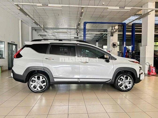 Mitsubishi Xpander Cross 2024 Trắng 65.000 km