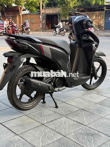 Honda Vision Vành cao màu Đen