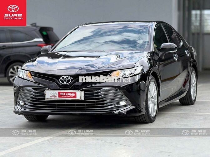 Toyota Camry 2.0G 2021 Đen CHÍNH HÃNG