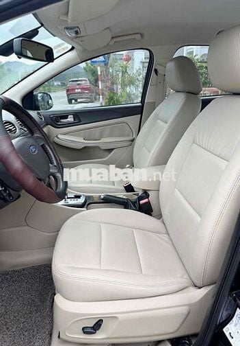 Ford Focus 2011 bản Full ghế điện 1 chủ từ mới