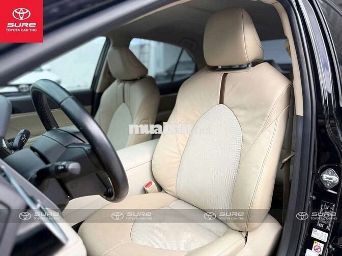 Toyota Camry 2.0G 2021 Đen CHÍNH HÃNG