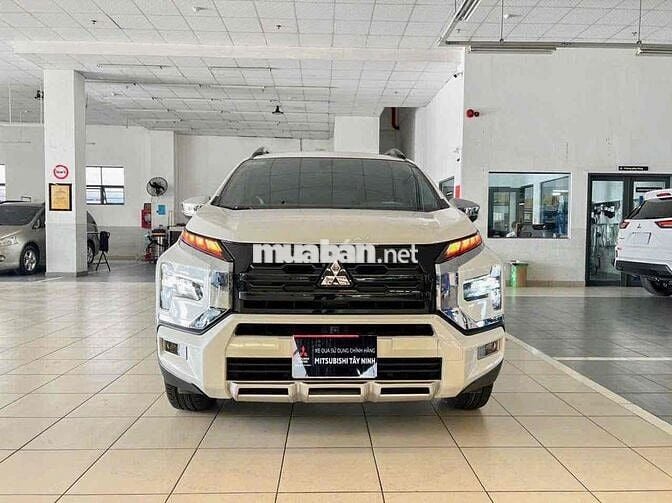 Mitsubishi Xpander Cross 2024 Trắng 65.000 km