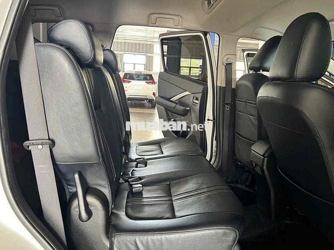 Mitsubishi Xpander Cross 2024 Trắng 65.000 km