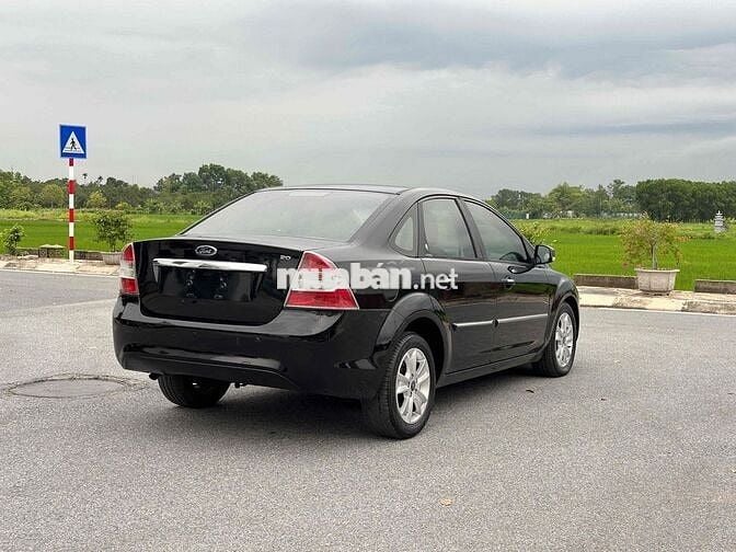 Ford Focus 2011 bản Full ghế điện 1 chủ từ mới