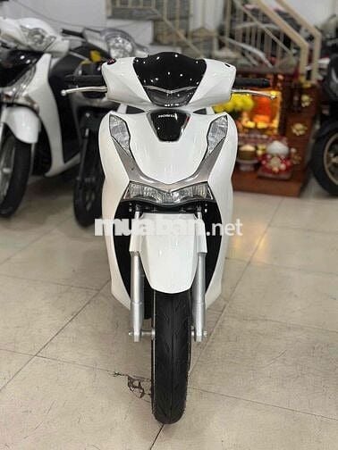 SH125/2025/Odd 3000KM.BSTP.Chích chủ.Trắng Sport