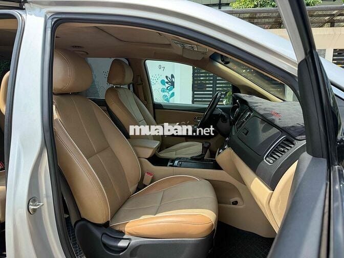KIA Sedona 2.2L DATH SX 2018 Bạc