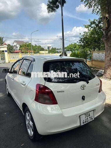 Toyota Yaris 2007 Tự động 1.3L Trắng