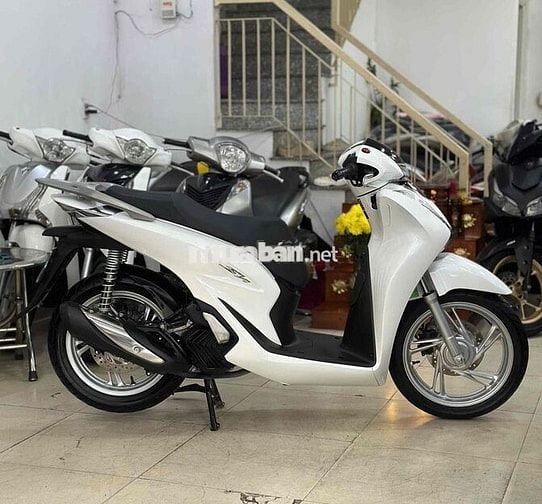 SH125/2025/Odd 3000KM.BSTP.Chích chủ.Trắng Sport