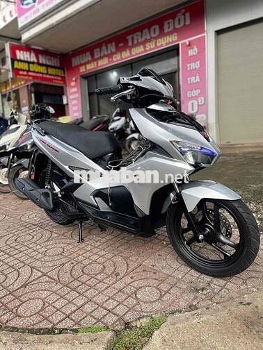 Honda AirBlade 2017 125Fi Xám đen