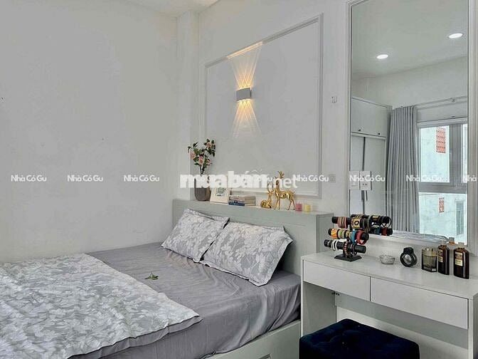 STUDIO BAN CÔNG - FULL NỘI THẤT ĐẸP - NGAY ETOWN CỘNG HOÀ