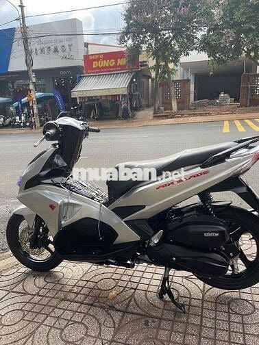 Honda AirBlade 2017 125Fi Xám đen