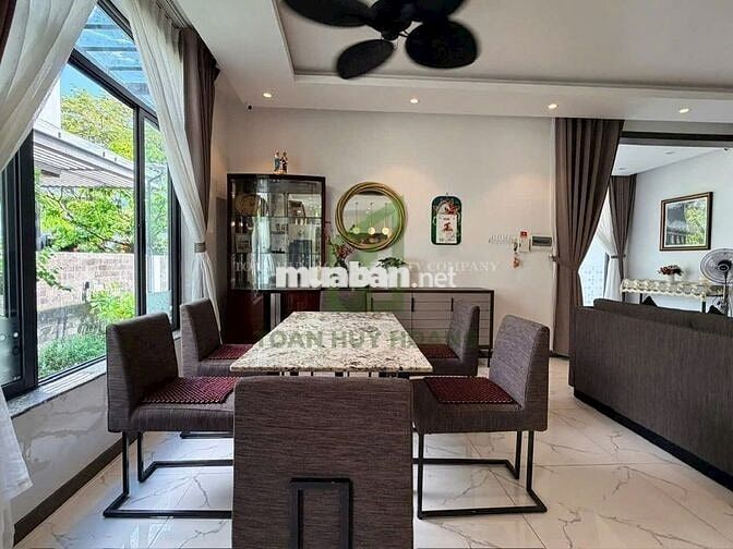  Cho thuê biệt thự 3 tầng  4 PN khép kín Khu Euro Village 1