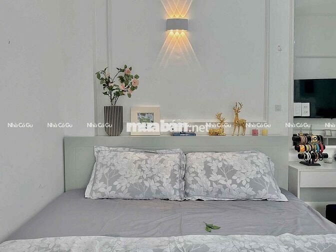 STUDIO BAN CÔNG - FULL NỘI THẤT ĐẸP - NGAY ETOWN CỘNG HOÀ