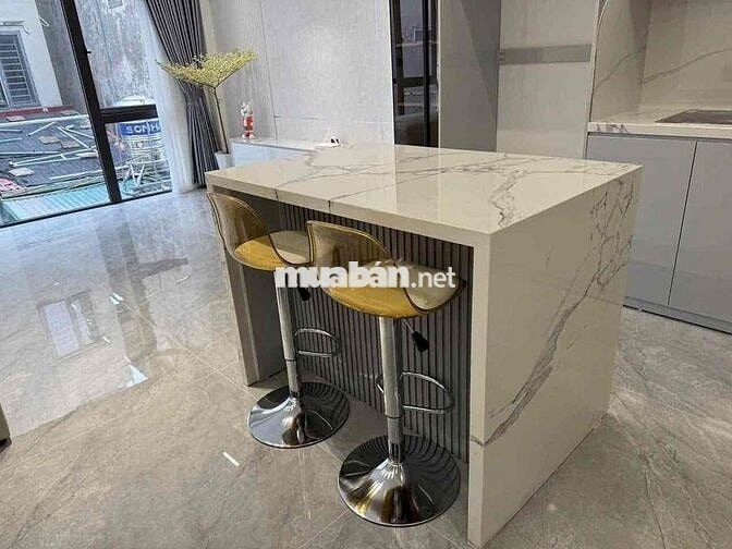 Cho Thuê Nhà 7Tầng Bát Khối full nội thất, chỉ việc xách vali vào ở