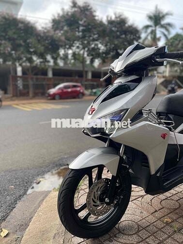 Honda AirBlade 2017 125Fi Xám đen