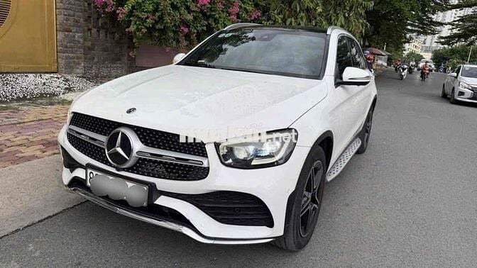 Mercedes GLC300 2020 Trắng 69000km