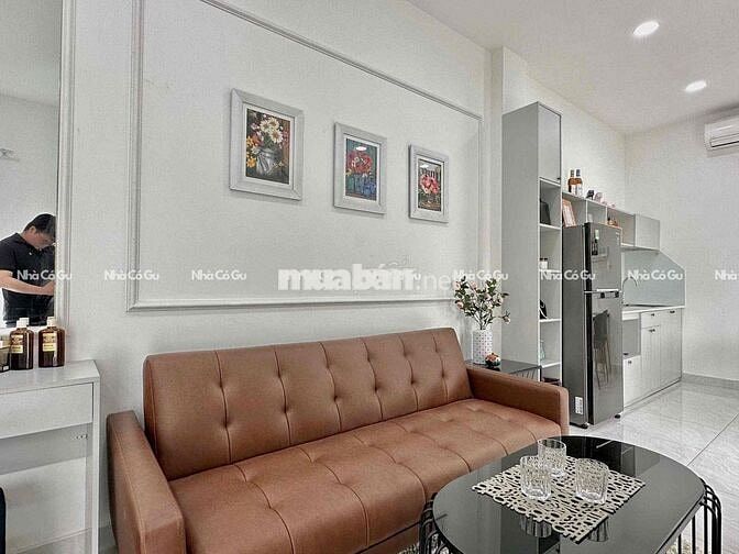 STUDIO BAN CÔNG - FULL NỘI THẤT ĐẸP - NGAY ETOWN CỘNG HOÀ
