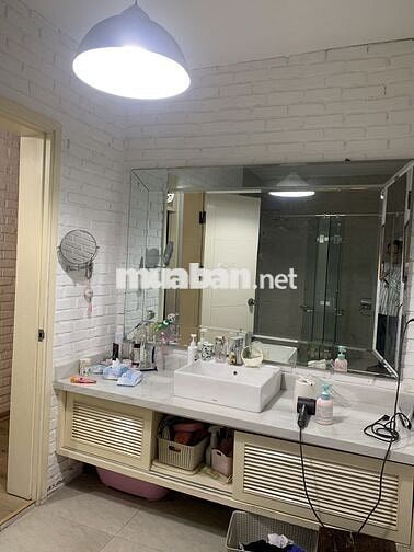 Cần Bán Chung cư CT18 KĐT Việt Hưng 97m2 